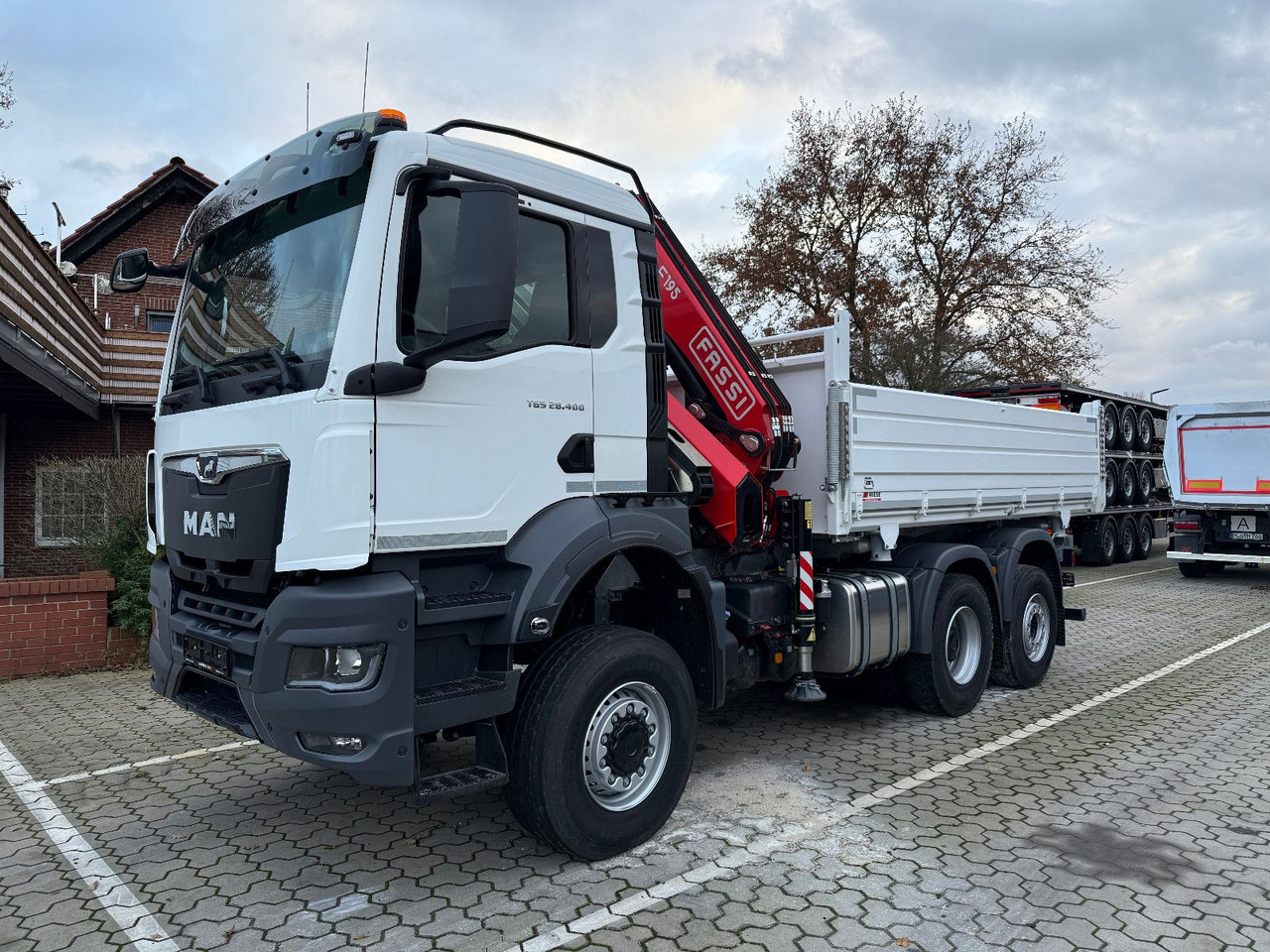 MAN TGS 26.400 6x4 Krankipper Fassi/SOFORT VERFÜGBAR - Xe ben, Xe cẩu tự hành: hình 3 MAN TGS 26.400 6x4 Krankipper Fassi/SOFORT VERFÜGBAR - Xe ben, Xe cẩu tự hành: hình 3