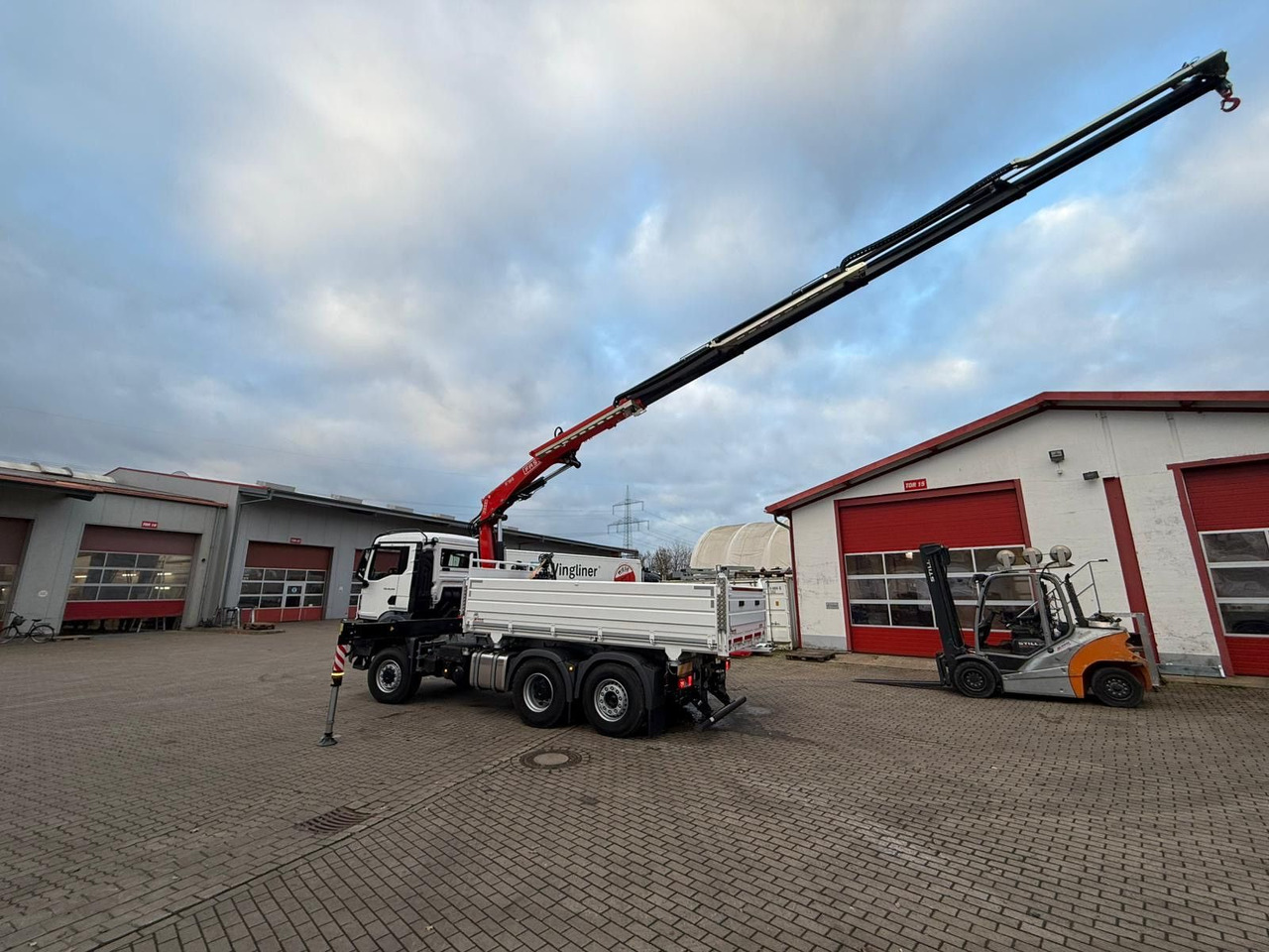 MAN TGS 26.400 6x4 Krankipper Fassi/SOFORT VERFÜGBAR - Xe ben, Xe cẩu tự hành: hình 2 MAN TGS 26.400 6x4 Krankipper Fassi/SOFORT VERFÜGBAR - Xe ben, Xe cẩu tự hành: hình 2