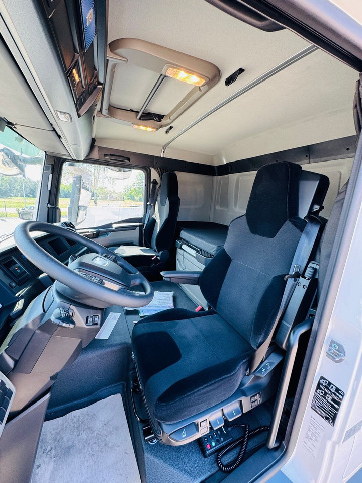 Xe cẩu tự hành MAN TGS 32.510 mit F710 Frontkran sofort: hình 12