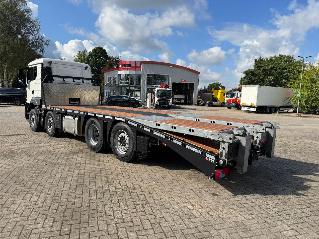 MAN TGS 35.520 Hydro Baumaschinentransporter - Xe tải kéo: hình 3 MAN TGS 35.520 Hydro Baumaschinentransporter - Xe tải kéo: hình 3