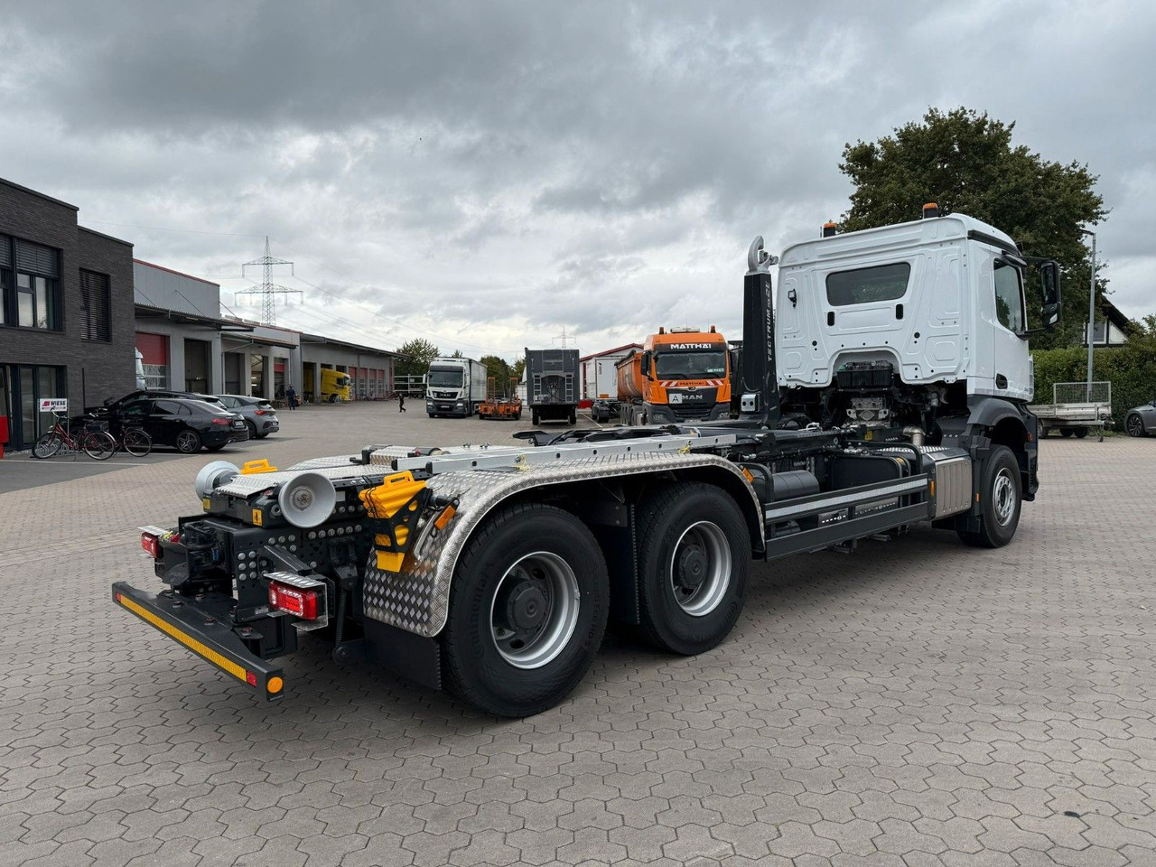 Mercedes-Benz Arocs 5 2651L 6 x4 Meiller RS 2170 - Xe tải nâng móc: hình 2 Mercedes-Benz Arocs 5 2651L 6 x4 Meiller RS 2170 - Xe tải nâng móc: hình 2