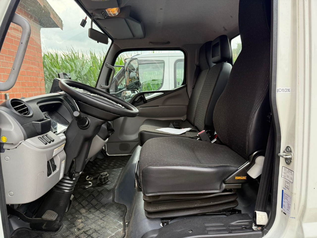 Mitsubishi Fuso Canter 7C18 Arbeitsbühnentransporter - Xe tải kéo: hình 2 Mitsubishi Fuso Canter 7C18 Arbeitsbühnentransporter - Xe tải kéo: hình 2