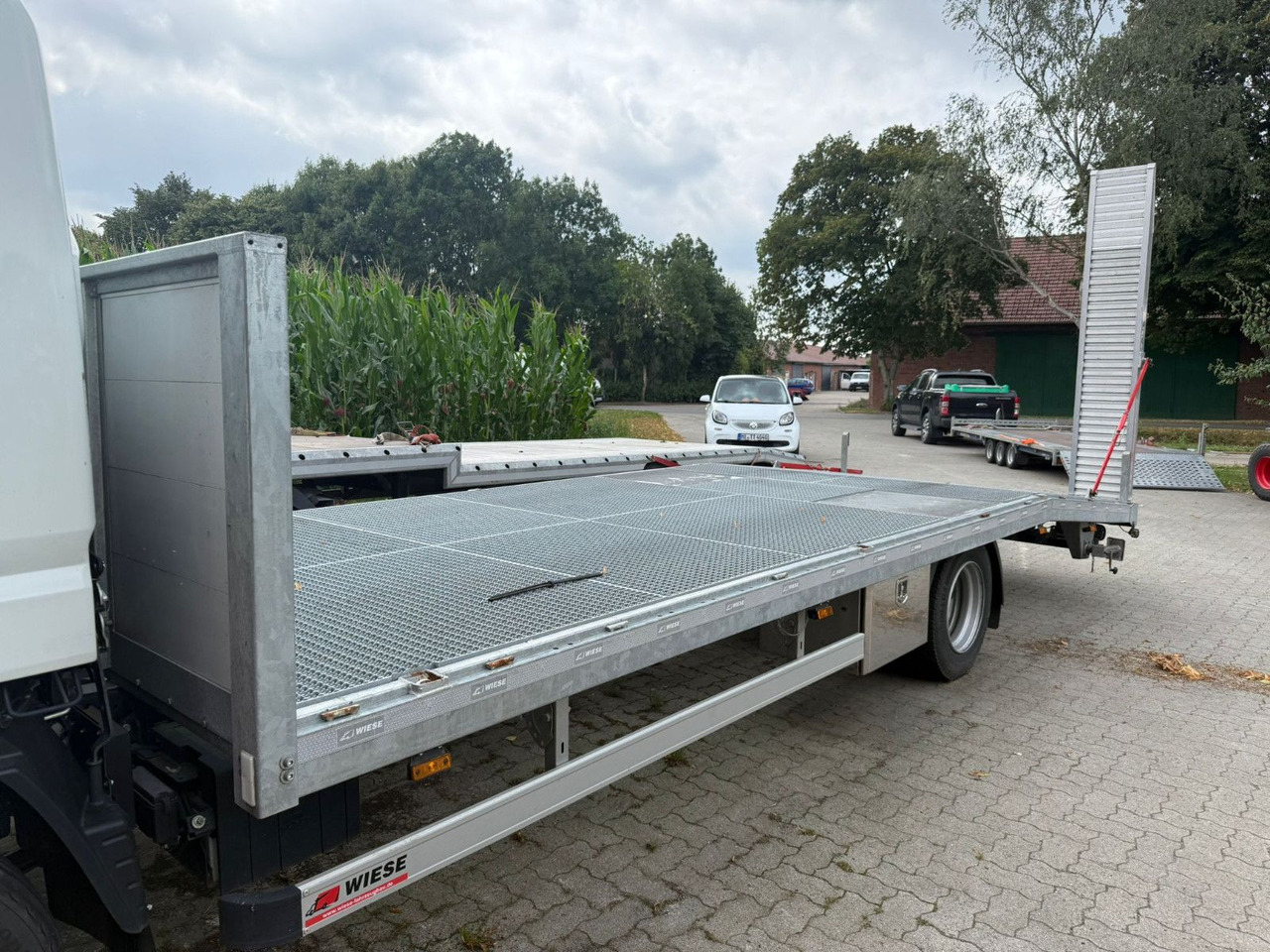 Mitsubishi Fuso Canter 7C18 Arbeitsbühnentransporter - Xe tải chuyên chở tự động: hình 4 Mitsubishi Fuso Canter 7C18 Arbeitsbühnentransporter - Xe tải chuyên chở tự động: hình 4