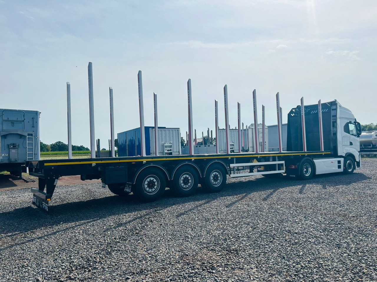 PAVIC PRSH27 Plateau Rungen Schnellwechselsystem - Sơ mi rơ moóc chở gỗ: hình 4 PAVIC PRSH27 Plateau Rungen Schnellwechselsystem - Sơ mi rơ moóc chở gỗ: hình 4