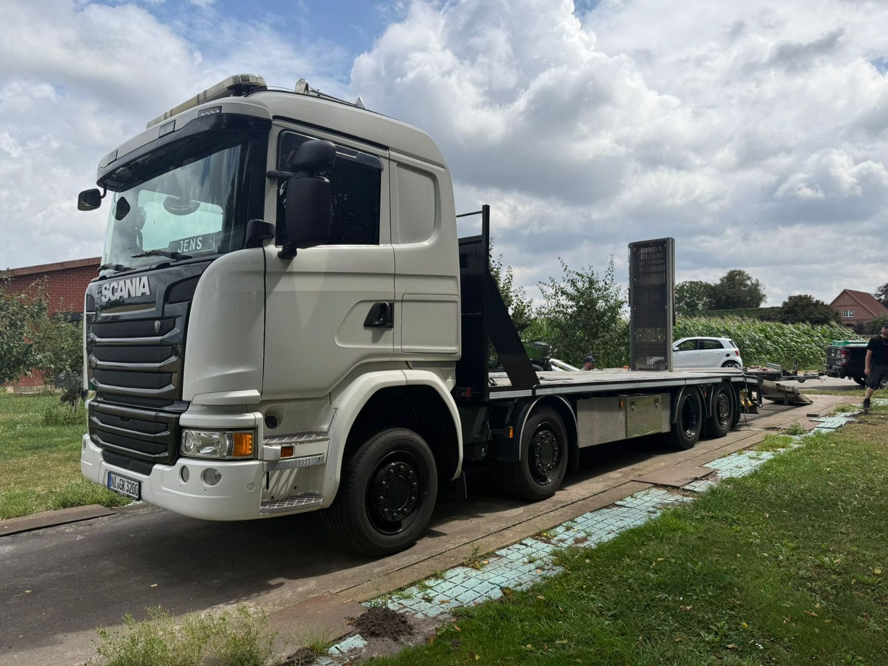 Scania G450 Baumaschinentransporter mit Rampen - Xe tải kéo: hình 1 Scania G450 Baumaschinentransporter mit Rampen - Xe tải kéo: hình 1