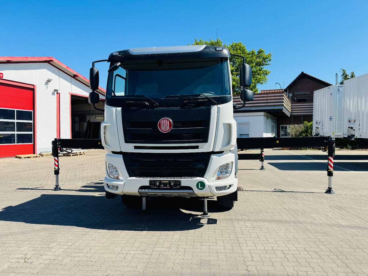 Tatra 6x6x6 Phoenix Fassi F545RA.2.27 L214 V20 - Xe cẩu tự hành: hình 4 Tatra 6x6x6 Phoenix Fassi F545RA.2.27 L214 V20 - Xe cẩu tự hành: hình 4