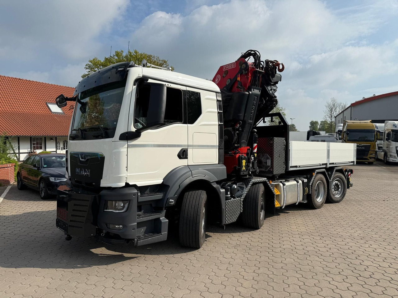 MAN 35.520 8x4 Fassi F800 RA2.28 OHNE ABSTÜTZÜBERWA. - Xe đầu kéo: hình 3 MAN 35.520 8x4 Fassi F800 RA2.28 OHNE ABSTÜTZÜBERWA. - Xe đầu kéo: hình 3