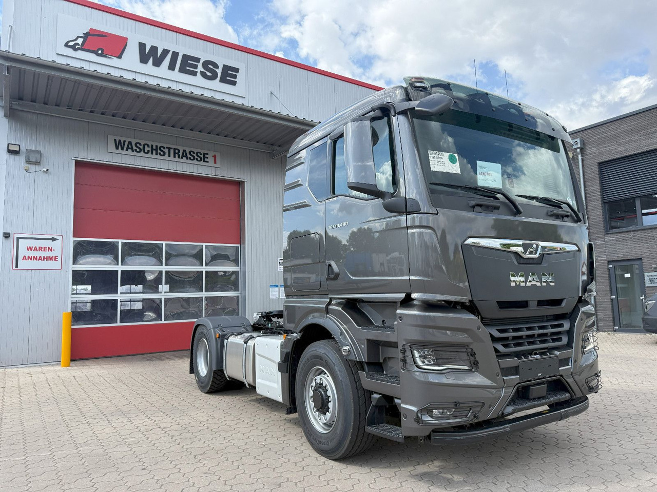 MAN TGX 18.480 4x2 HydroDrive Allrad mit Hydraulik - Xe đầu kéo: hình 1 MAN TGX 18.480 4x2 HydroDrive Allrad mit Hydraulik - Xe đầu kéo: hình 1