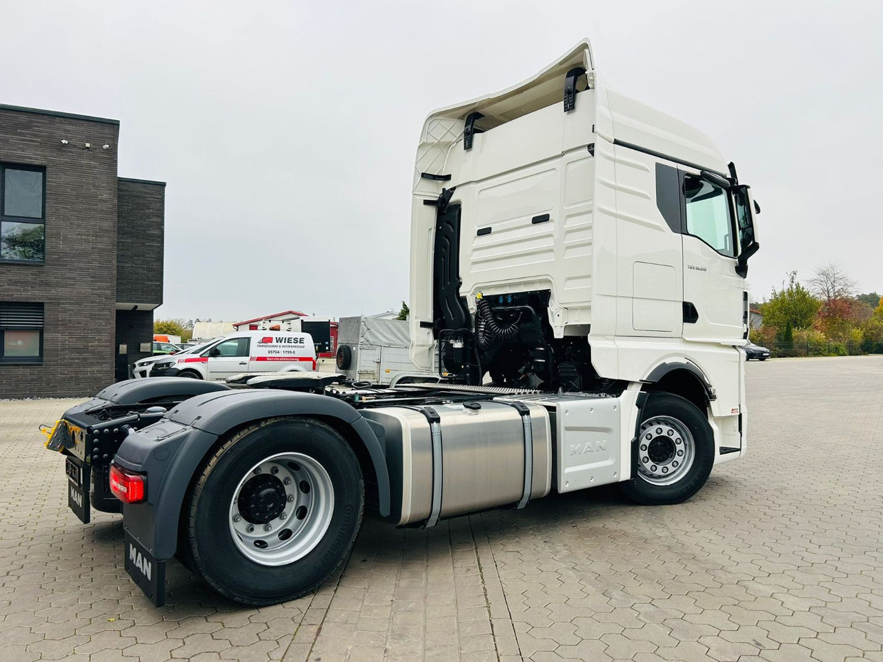 MAN TGX 18.510 4x2 BL Sofort Verfügbar - Xe đầu kéo: hình 4 MAN TGX 18.510 4x2 BL Sofort Verfügbar - Xe đầu kéo: hình 4