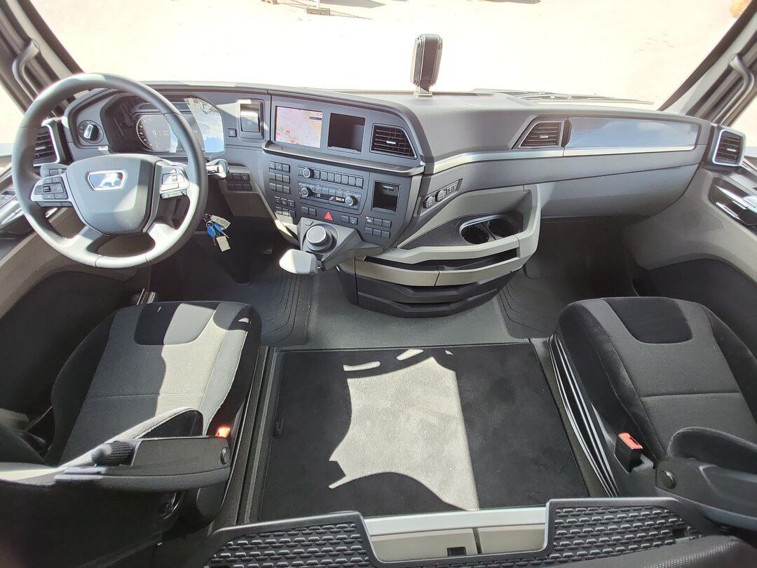 MAN TGX 18.520 GX 4x2 BL SA Euro 6 Sofort Verfügbar - Xe đầu kéo: hình 5 MAN TGX 18.520 GX 4x2 BL SA Euro 6 Sofort Verfügbar - Xe đầu kéo: hình 5