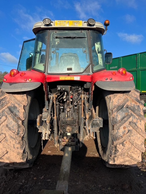 MASSEY FERGUSON 6480 DYNASHIFT - Máy cày: hình 4 MASSEY FERGUSON 6480 DYNASHIFT - Máy cày: hình 4