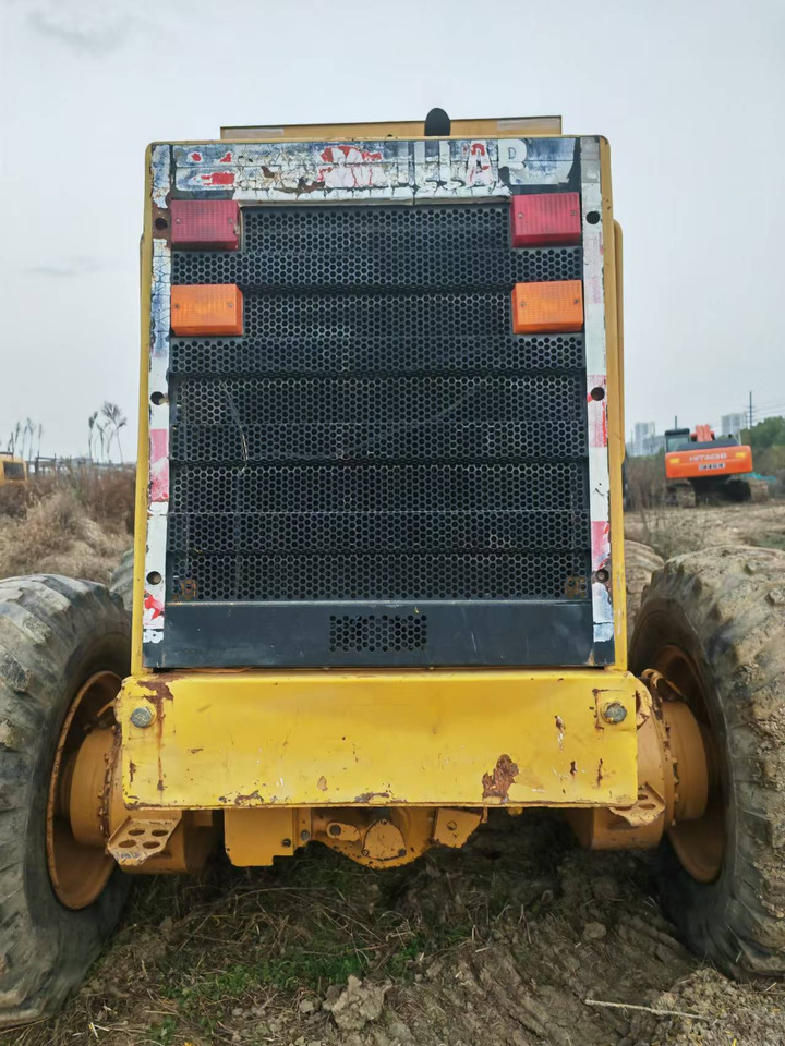 CATERPILLAR 140H - Máy san: hình 3 CATERPILLAR 140H - Máy san: hình 3