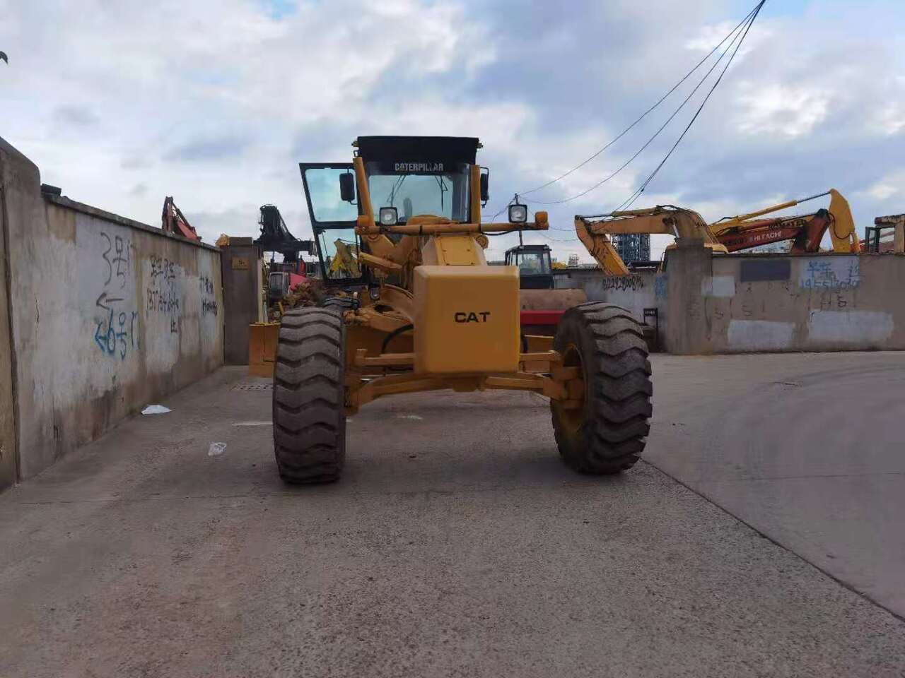 CATERPILLAR 14H - Máy san: hình 3 CATERPILLAR 14H - Máy san: hình 3
