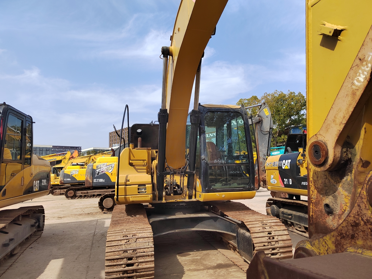 CATERPILLAR 315DL - Máy xúc bánh xích: hình 2 CATERPILLAR 315DL - Máy xúc bánh xích: hình 2