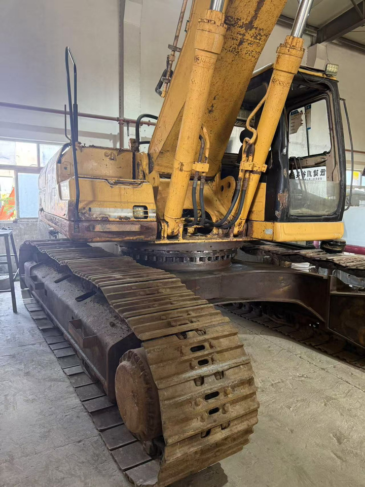 CATERPILLAR 330B - Máy xúc bánh xích: hình 3 CATERPILLAR 330B - Máy xúc bánh xích: hình 3