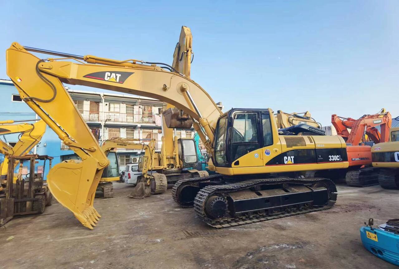 CATERPILLAR 330C - Máy xúc bánh xích: hình 1 CATERPILLAR 330C - Máy xúc bánh xích: hình 1