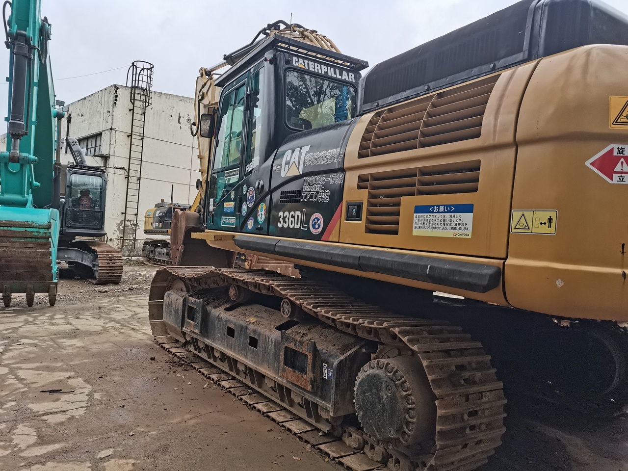 CATERPILLAR 336D - Máy xúc bánh xích: hình 2 CATERPILLAR 336D - Máy xúc bánh xích: hình 2