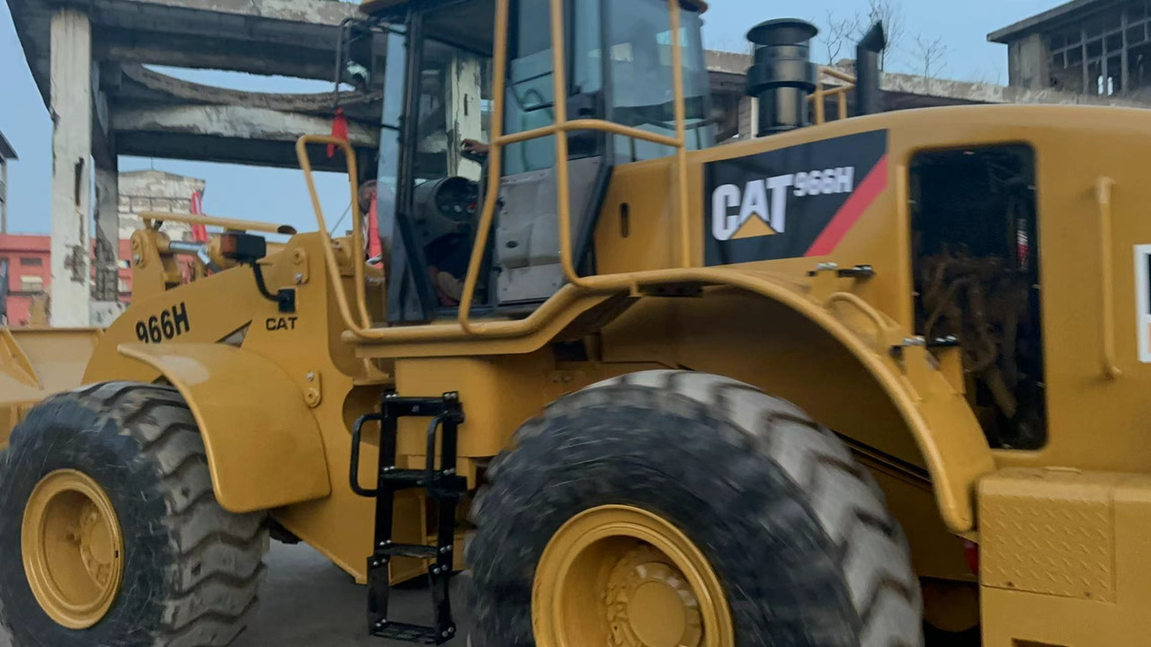 CATERPILLAR 966H - Máy xúc bánh lốp: hình 5 CATERPILLAR 966H - Máy xúc bánh lốp: hình 5