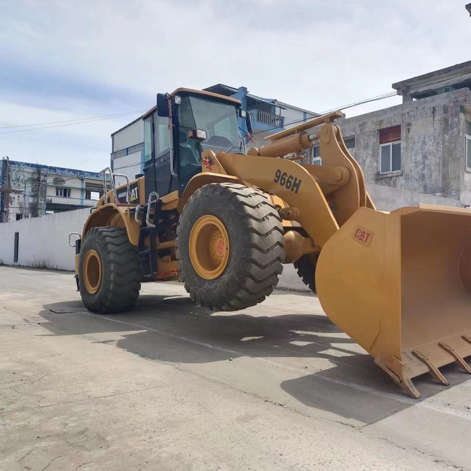 CATERPILLAR 966H - Máy xúc bánh lốp: hình 2 CATERPILLAR 966H - Máy xúc bánh lốp: hình 2