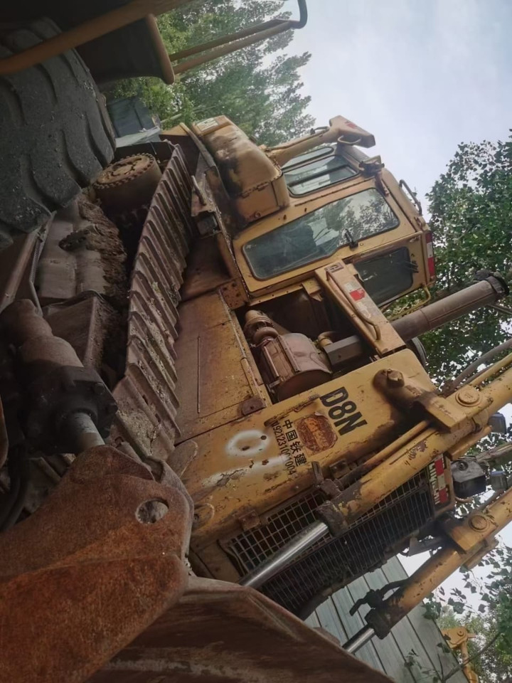 CATERPILLAR D8N - Máy ủi: hình 2 CATERPILLAR D8N - Máy ủi: hình 2