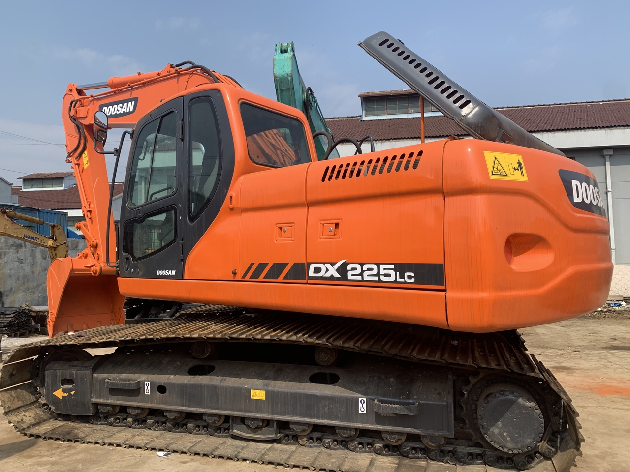 DOOSAN DX225LC - Máy xúc bánh xích: hình 4 DOOSAN DX225LC - Máy xúc bánh xích: hình 4