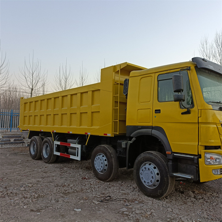 Xe ben HOWO HOWO 8x4 371hp-Tipper: hình 11