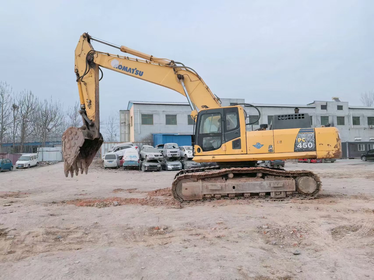 KOMATSU PC450-8 - Máy xúc bánh xích: hình 1 KOMATSU PC450-8 - Máy xúc bánh xích: hình 1