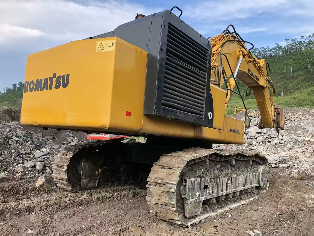 KOMATSU PC800-7 - Máy xúc bánh xích: hình 4 KOMATSU PC800-7 - Máy xúc bánh xích: hình 4
