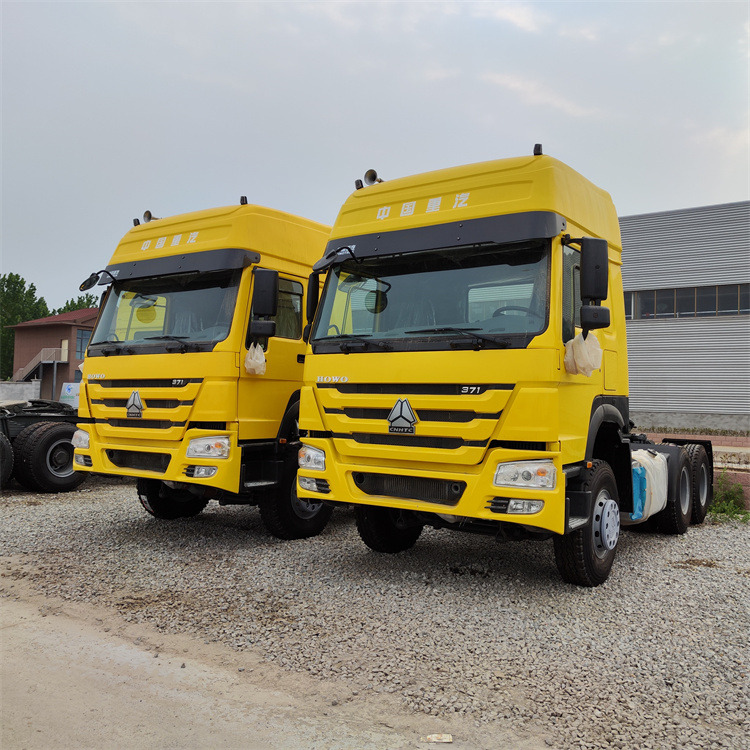 HOWO HOWO 6x4 371 tractor - Xe đầu kéo: hình 1 HOWO HOWO 6x4 371 tractor - Xe đầu kéo: hình 1
