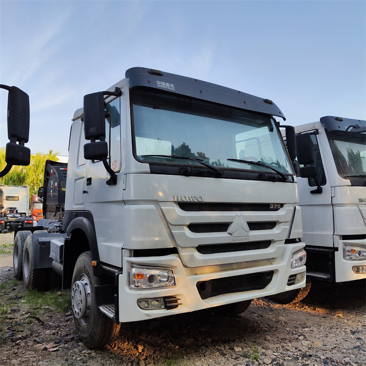 HOWO HOWO 6x4 375 tractor - Xe đầu kéo: hình 4 HOWO HOWO 6x4 375 tractor - Xe đầu kéo: hình 4