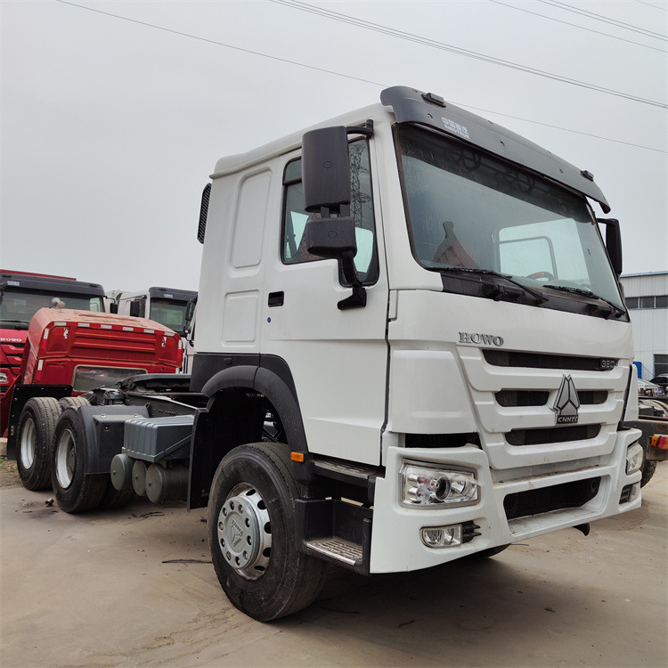 HOWO HOWO 6x4 380 tractor - Xe đầu kéo: hình 2 HOWO HOWO 6x4 380 tractor - Xe đầu kéo: hình 2