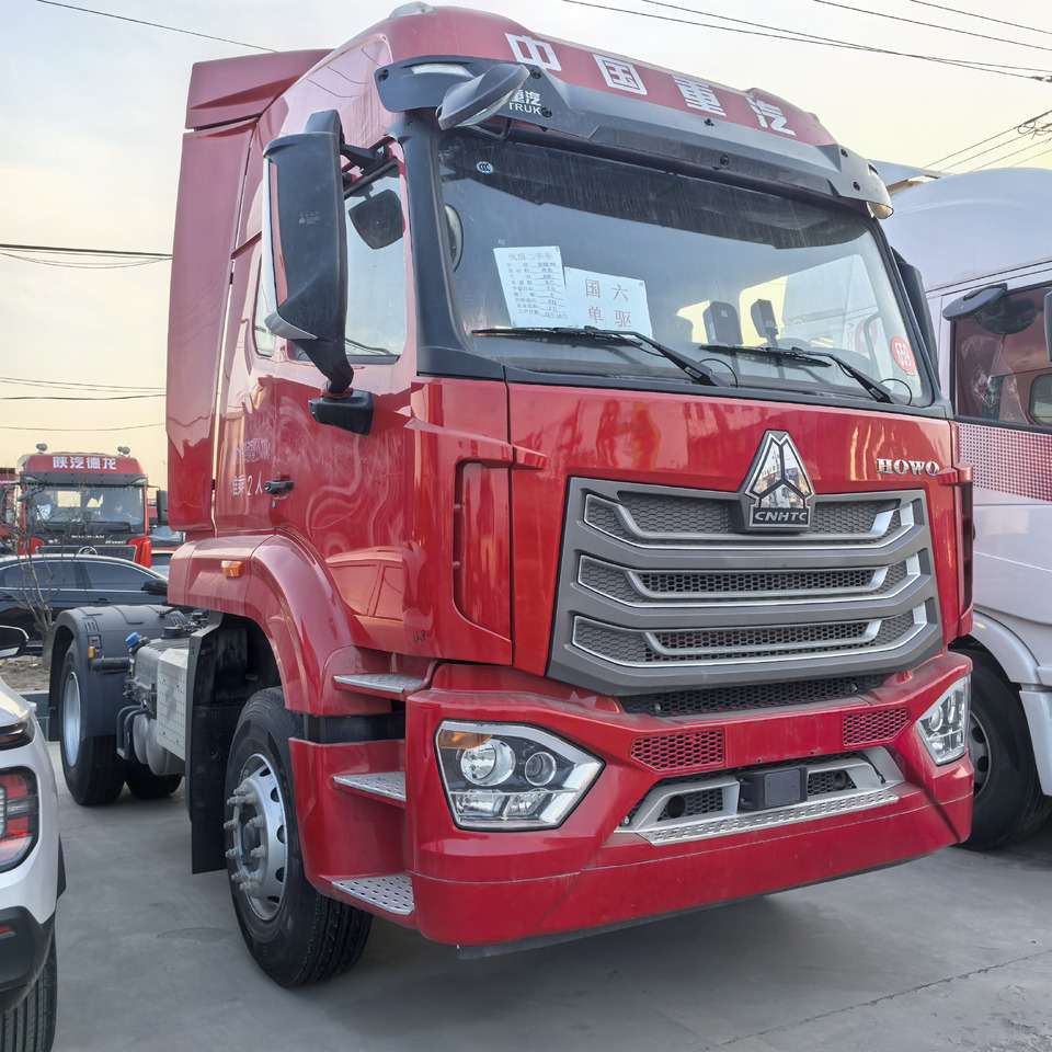 Howo 4x2 - Xe đầu kéo: hình 2 Howo 4x2 - Xe đầu kéo: hình 2