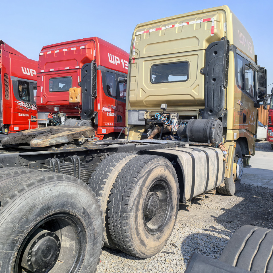 SHACMAN X3000 6x4 - Xe đầu kéo: hình 3 SHACMAN X3000 6x4 - Xe đầu kéo: hình 3