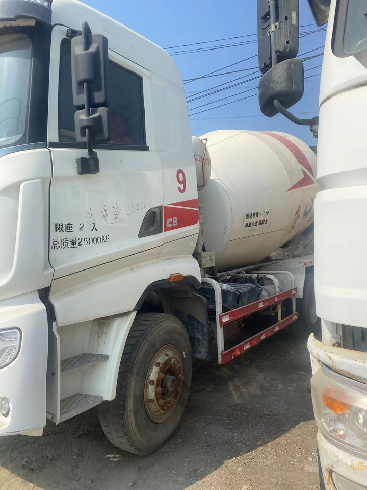 SANY 6x4 mixer pump truck - Xe tải: hình 3 SANY 6x4 mixer pump truck - Xe tải: hình 3