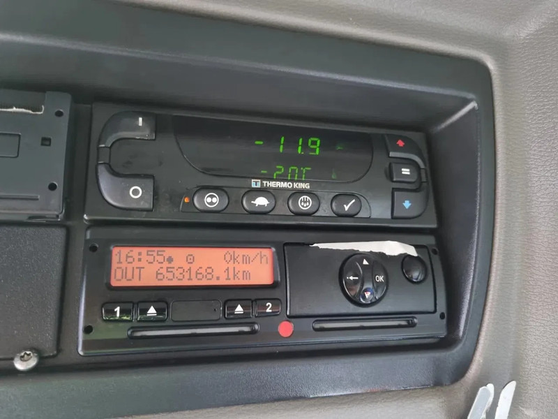 Xe tải đông lạnh DAF LF 45.220 Kuhlkoffer Thermoking T1000R LBW ST380V EURO EEV: hình 11 Xe tải đông lạnh DAF LF 45.220 Kuhlkoffer Thermoking T1000R LBW ST380V EURO EEV: hình 11