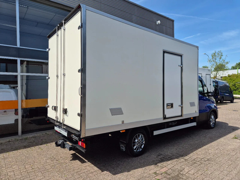 Iveco Daily 35S18 3.0D Koffer/ Xenon/ Airco - Xe tải nhỏ thùng kín: hình 3 Iveco Daily 35S18 3.0D Koffer/ Xenon/ Airco - Xe tải nhỏ thùng kín: hình 3