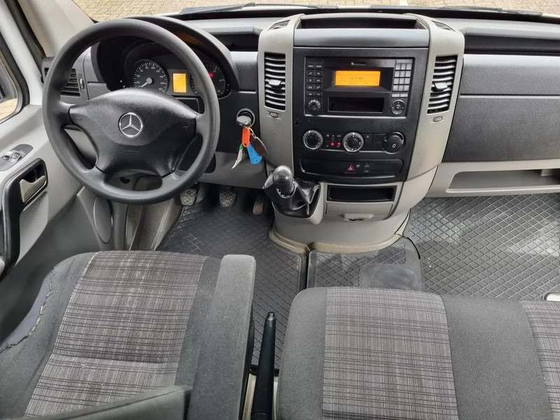 Xe van chở hàng, Xe tải van Mercedes-Benz Sprinter 313 CDI L3H2 MAXI DC 6 Zitse Doka: hình 6