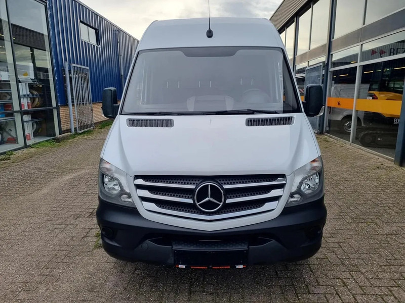 Mercedes-Benz Sprinter 314 CDI/ L2H2/ Aut./ Airco/ Camera/ Navi - Xe van chở hàng: hình 3 Mercedes-Benz Sprinter 314 CDI/ L2H2/ Aut./ Airco/ Camera/ Navi - Xe van chở hàng: hình 3