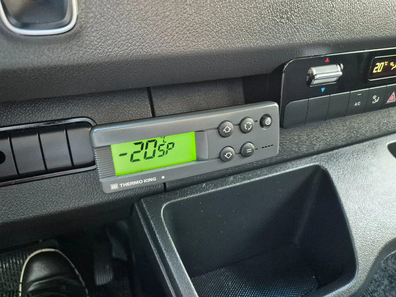 Xe van đông lạnh Mercedes-Benz Sprinter 316 CDI Kuhlkoffer Thermoking V300MAX st 230V Euro 6D (4): hình 17