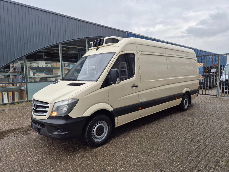 Mercedes-Benz Sprinter 316 CDI L3H2 E6/ Koelwagen Carrier 400 MT -30/+30 Standby 380V - Xe van đông lạnh: hình 4 Mercedes-Benz Sprinter 316 CDI L3H2 E6/ Koelwagen Carrier 400 MT -30/+30 Standby 380V - Xe van đông lạnh: hình 4