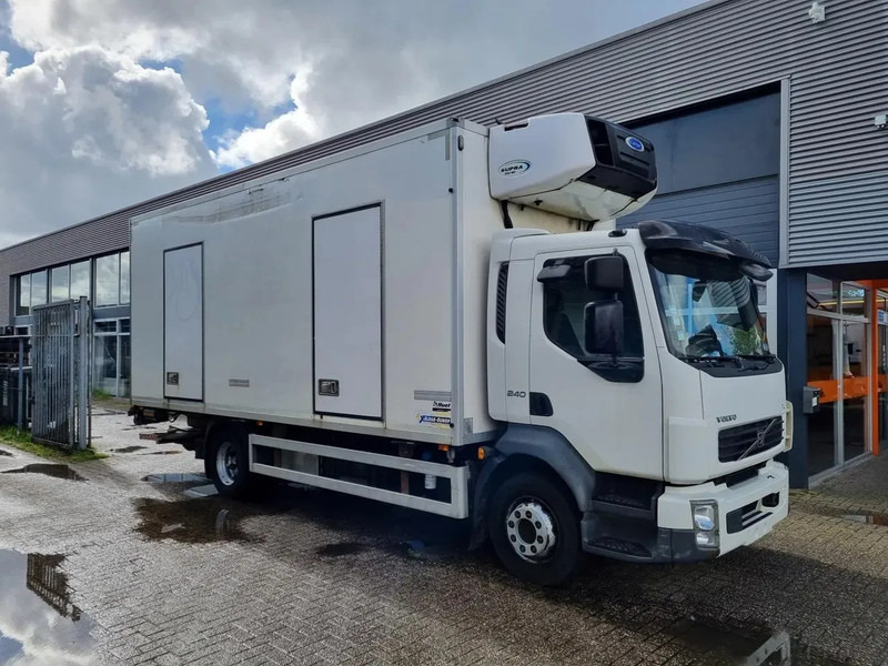 Volvo FL 12.220 Kuhlkoffer/ Carrier Supra 850 MULTITEMP -30+30/ LBW - Xe tải đông lạnh: hình 1 Volvo FL 12.220 Kuhlkoffer/ Carrier Supra 850 MULTITEMP -30+30/ LBW - Xe tải đông lạnh: hình 1