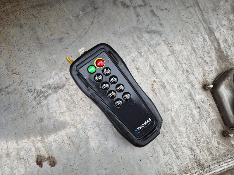 Xe tải kéo Volvo FL 250 E6 DoKa 7 Sitze/ Abschlepp/ Bergingswagen/ Hubbrille/ Winch: hình 14 Xe tải kéo Volvo FL 250 E6 DoKa 7 Sitze/ Abschlepp/ Bergingswagen/ Hubbrille/ Winch: hình 14