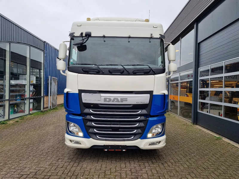 DAF XF 106.440 EURO 6/ Intarder/ Webasto/ ADR / Klima - Xe đầu kéo: hình 3 DAF XF 106.440 EURO 6/ Intarder/ Webasto/ ADR / Klima - Xe đầu kéo: hình 3