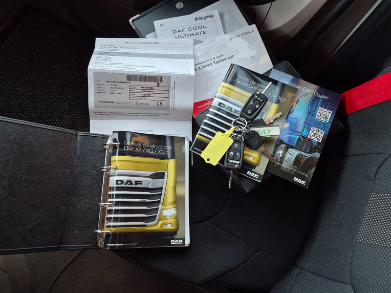 Xe đầu kéo DAF XG 530/ 2022/ Retarder/ LED/ Park Airco/ Navi/ Full option: hình 15 Xe đầu kéo DAF XG 530/ 2022/ Retarder/ LED/ Park Airco/ Navi/ Full option: hình 15