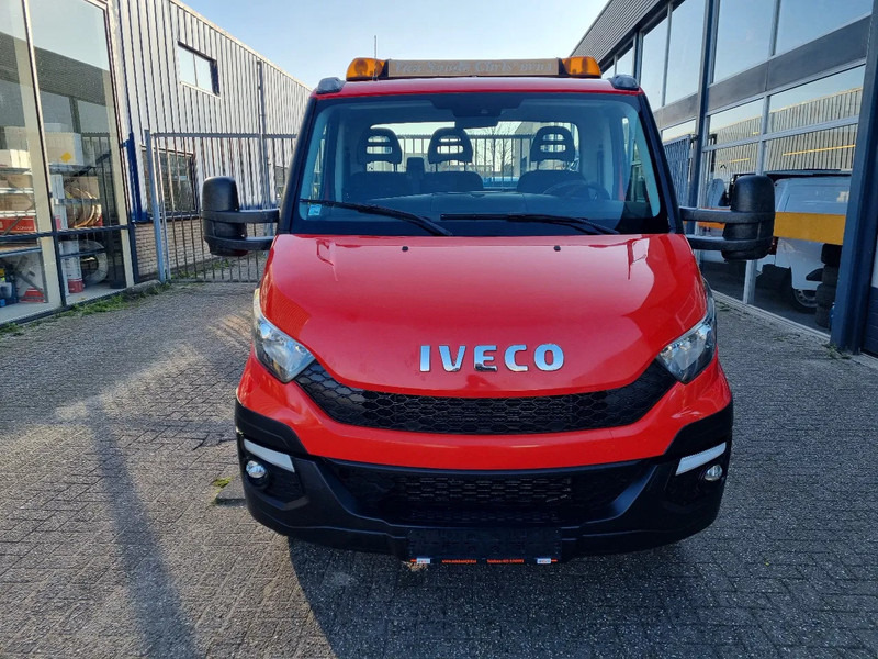 Iveco Daily 50C21 3.0D/ 204 PS/ 8750 KG - Xe đầu kéo: hình 3 Iveco Daily 50C21 3.0D/ 204 PS/ 8750 KG - Xe đầu kéo: hình 3