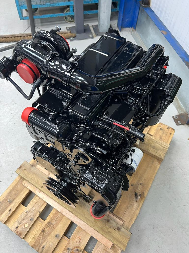 Động cơ Perkins 1104C-44T RG38118 Engine (with Balancer Unit): hình 6
