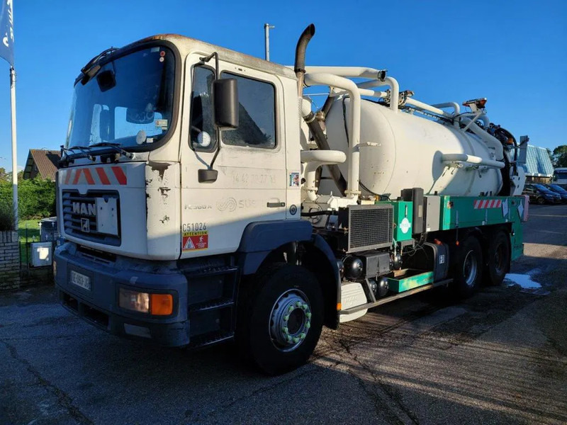 MAN 33 33.360 - Xe tải chân không: hình 1 MAN 33 33.360 - Xe tải chân không: hình 1