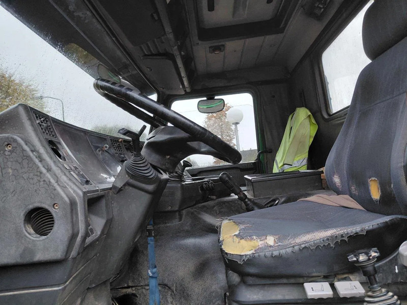 Xe ben Scania P113-360 8x4 Kipper Steel Suspension: hình 9