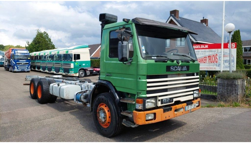 Scania P92 6x2 FULL STEEL MANUAL GEARBOX - Xe tải khung gầm: hình 2 Scania P92 6x2 FULL STEEL MANUAL GEARBOX - Xe tải khung gầm: hình 2