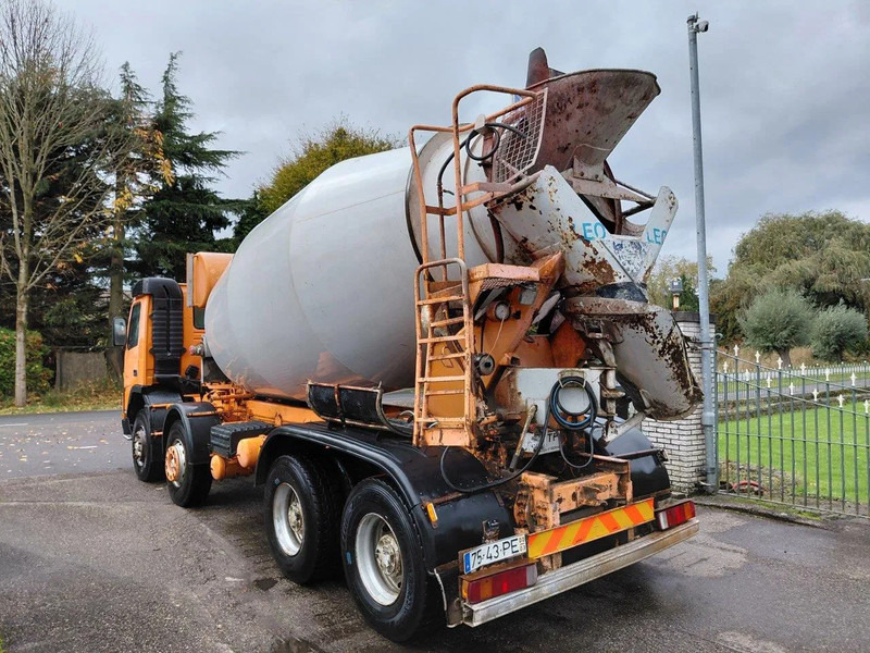 Volvo FM 12 8x4 Mixer Steel - Xe trộn bê tông: hình 4 Volvo FM 12 8x4 Mixer Steel - Xe trộn bê tông: hình 4